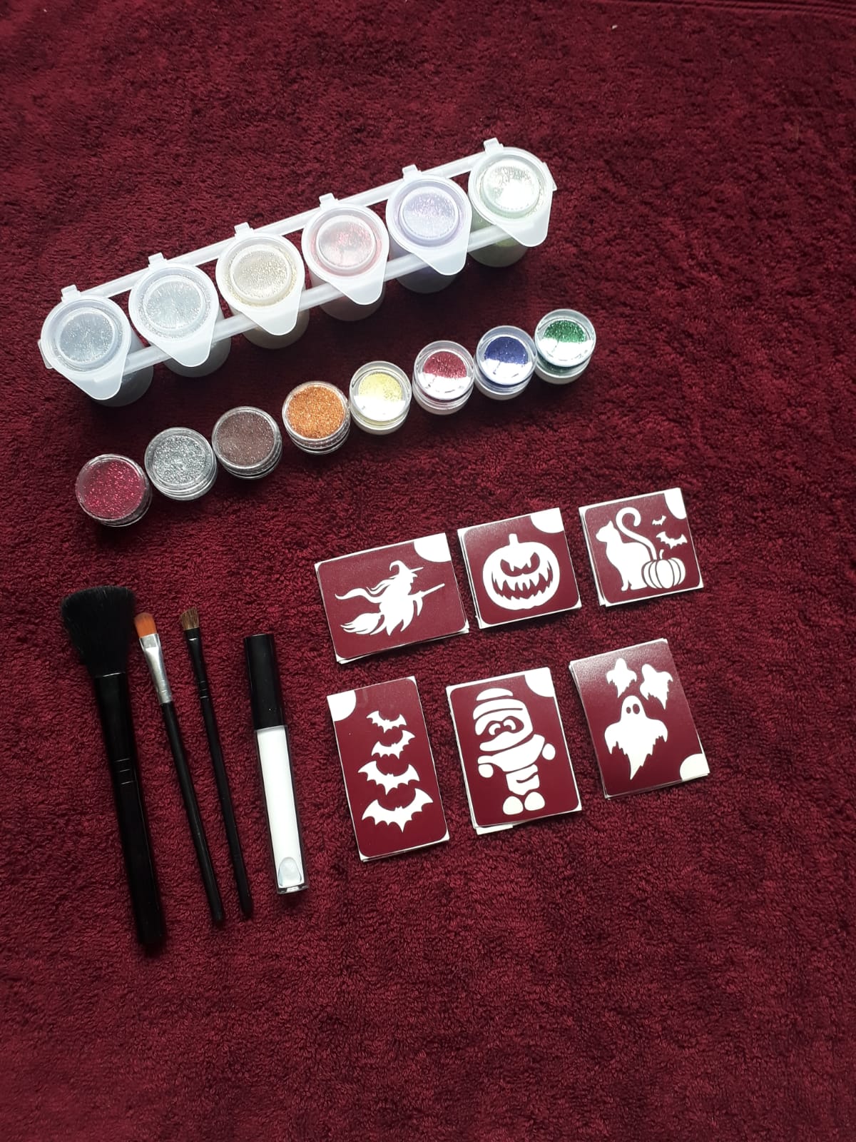 Glitter tattoo